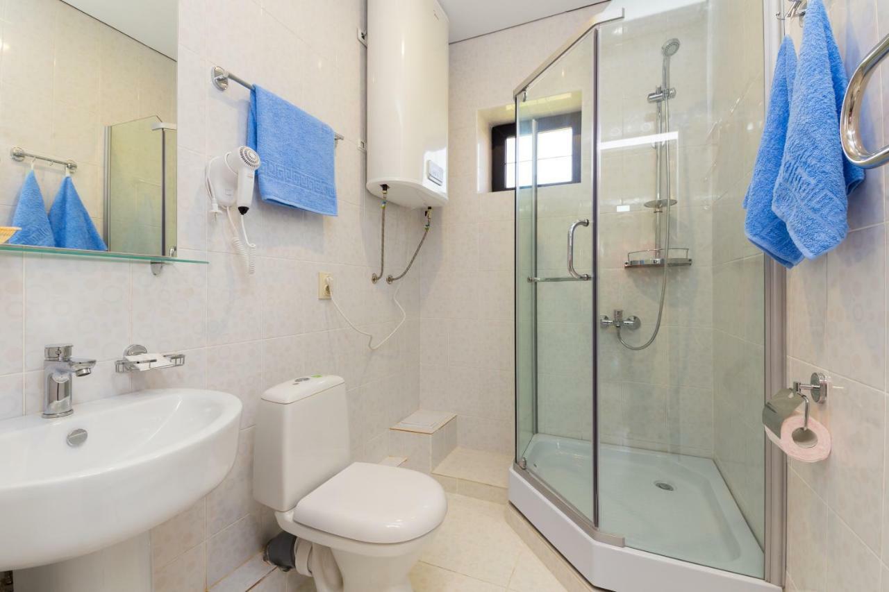 סוקהום Bmg Hotel מראה חיצוני תמונה